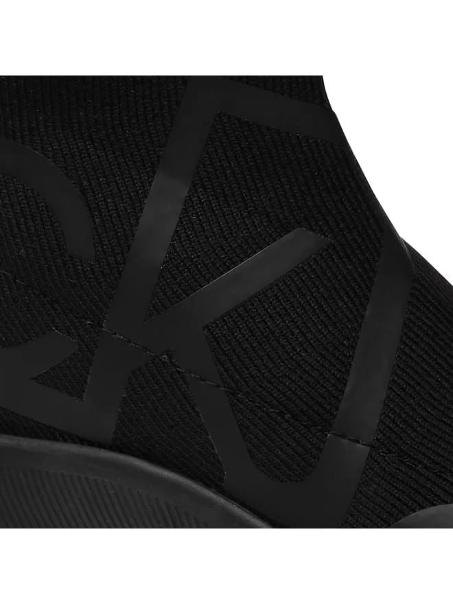 Calvin Klein_thumbnail_3